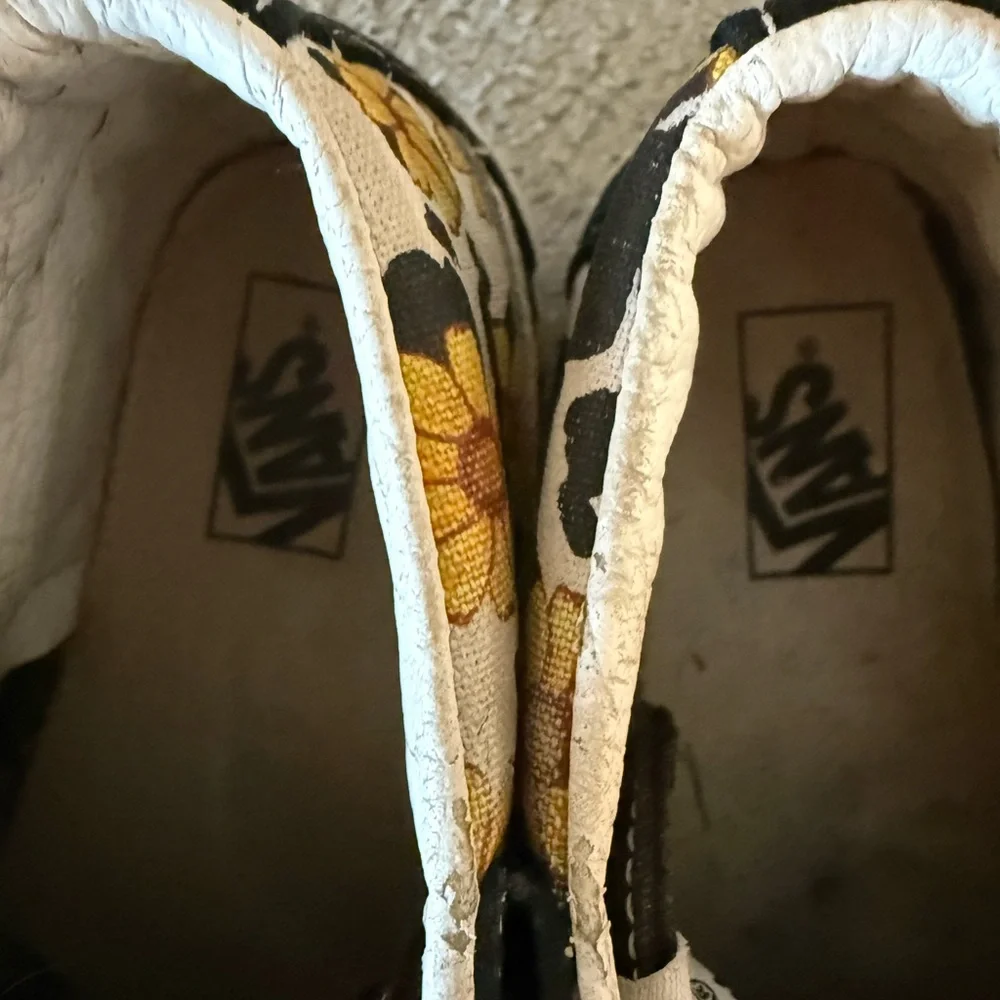 🦄Kids Floral Cow Print High-Top Vans - Picture 3 of 6
